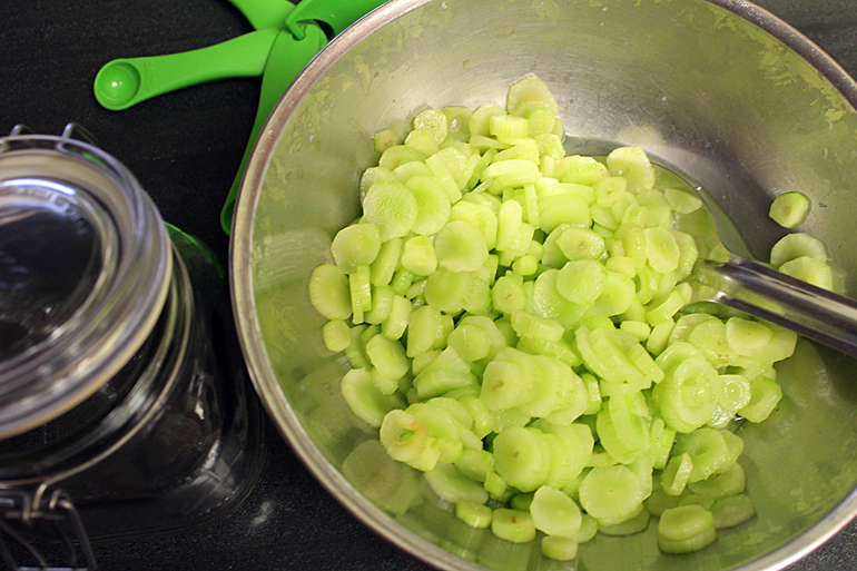 Sliced Celtuce